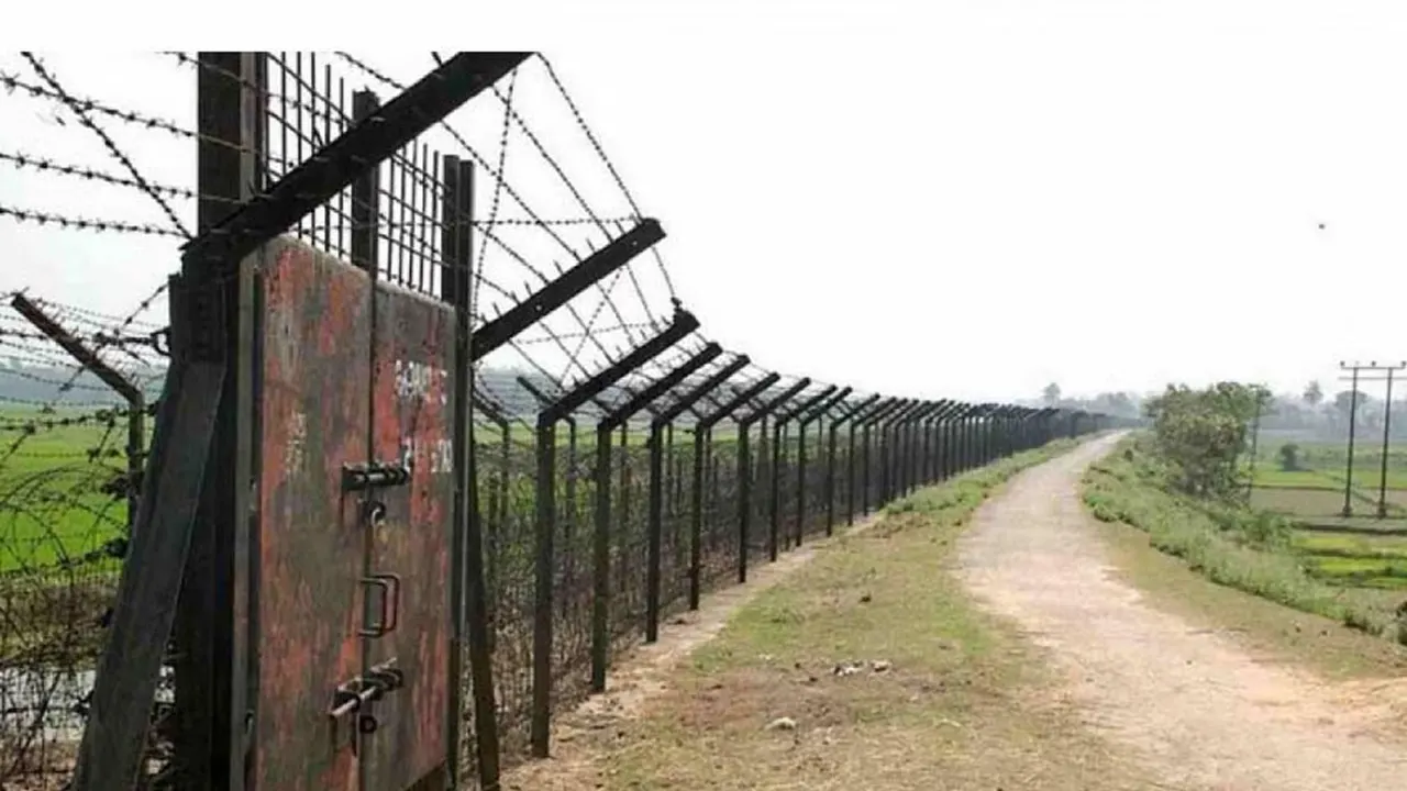 সিলেট সীমান্ত দিয়ে ১৪ রোহিঙ্গাসহ ৩১ জনকে পুশইন