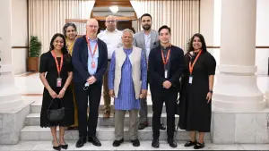 অপতথ্য মোকাবিলায় মেটাকে প্রধান উপদেষ্টার আহ্বান